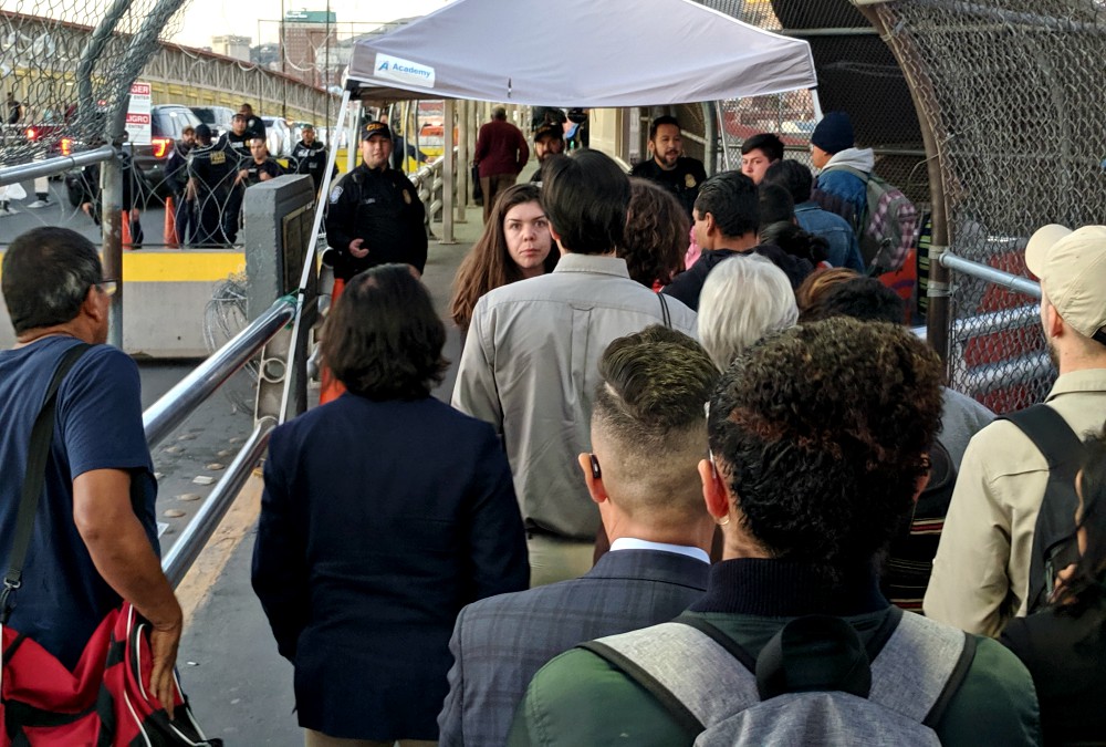 Catholic leaders and activists encounter Border Patrol officers at the Lerdo International Bridge, El Paso, Texas, Oct. 12, 2019. (Courtesy of Eli McCarthy) Catholic leaders and activists encounter Border Patrol officers at the Lerdo International Bridge, El Paso, Texas, Oct. 12, 2019. (Courtesy of Eli McCarthy)