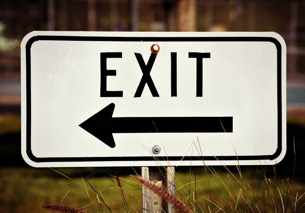 Exit sign (Pixabay/paulbr75)