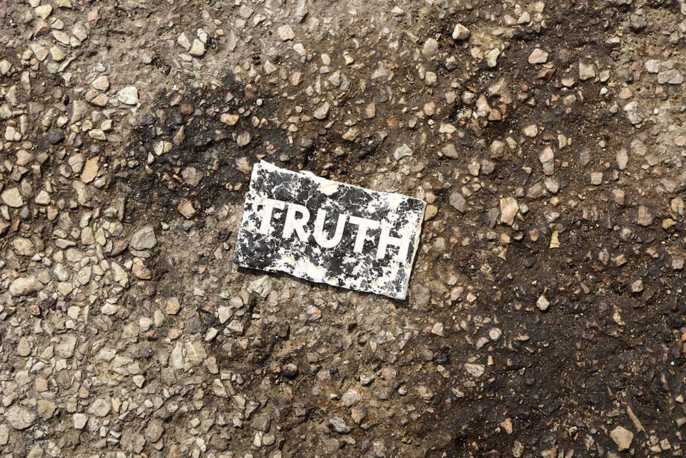 Truth (Unsplash/Michael Carruth)