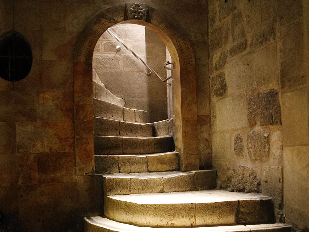 The stairway to Calvary in the Church of the Holy Sepulcher in Jerusalem (Pixabay/Piotr Pindur) The stairway to Calvary in the Church of the Holy Sepulcher in Jerusalem (Pixabay/Piotr Pindur)