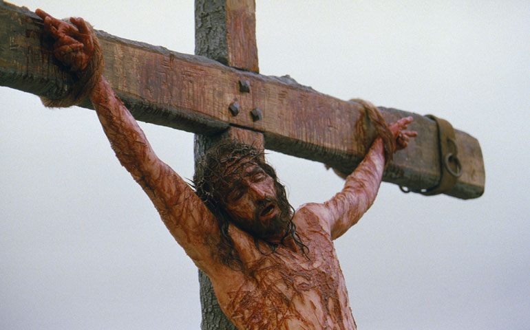 Actor Jim Caviezel portrays Jesus on the cross in a scene from "The Passion of the Christ." (CNS/Icon)