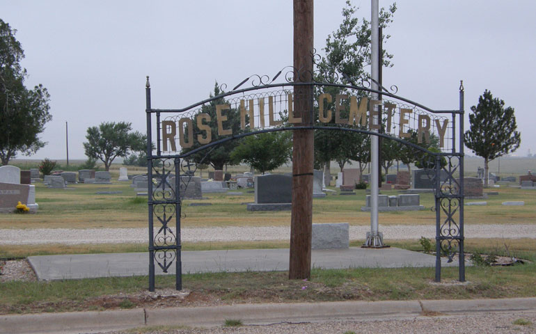 Rose Hill Cemetery in Tulia, Texas (Barclay Gibson)