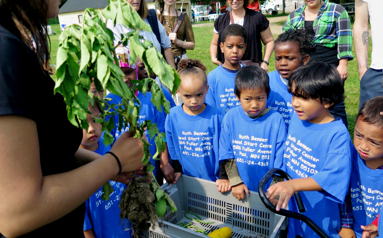 Children with a Head Start program in St. Paul, Minnesota, visit HAFA Farm in Vermillion Township in 2014. (Flickr/Media Mike Hazard, CC-BY 2.0)