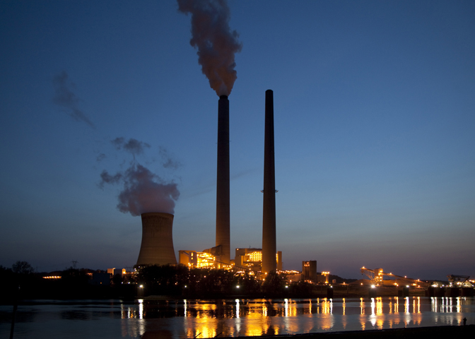 A CNS file photo of smoke from the American Electric Power's coal-fired Mountaineer Power Plant is seen in 2010 on the banks of the Ohio River in New Haven, W.Va.(CNS photo/Jim West) 