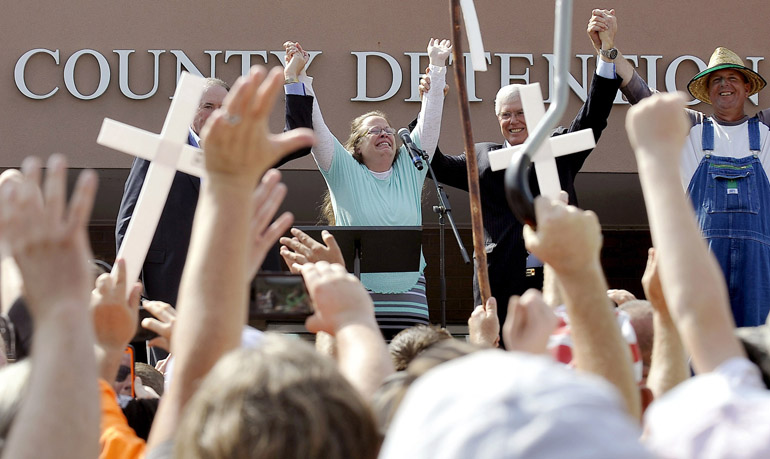 Kim Davis, a Rowan County, Ky., clerk, celebrates her release Sept. 8 from the Carter County Detention center in Grayson, Ky. The Vatican Sept. 30 did not deny reports that while in Washington, Pope Francis briefly met with Davis, who was jailed for refusing to issue marriage licenses to same-sex couples. (CNS/Chris Tilley, Reuters)