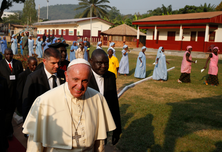 Pope Francis arrives for a meeting with evangelical communities in Bangui, Central African Republic, Nov. 29. (CNS photo/Paul Haring)
