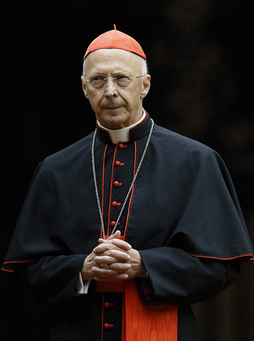 Cardinal Angelo Bagnasco. (CNS/Paul Haring)