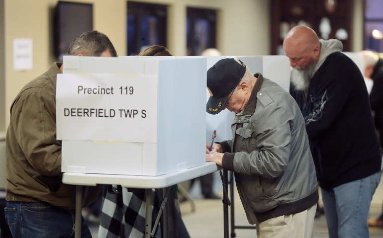 Voters cast ballots Nov. 8 in Deerfield Township, Ohio. (CNS/Mark Lyons, EPA)