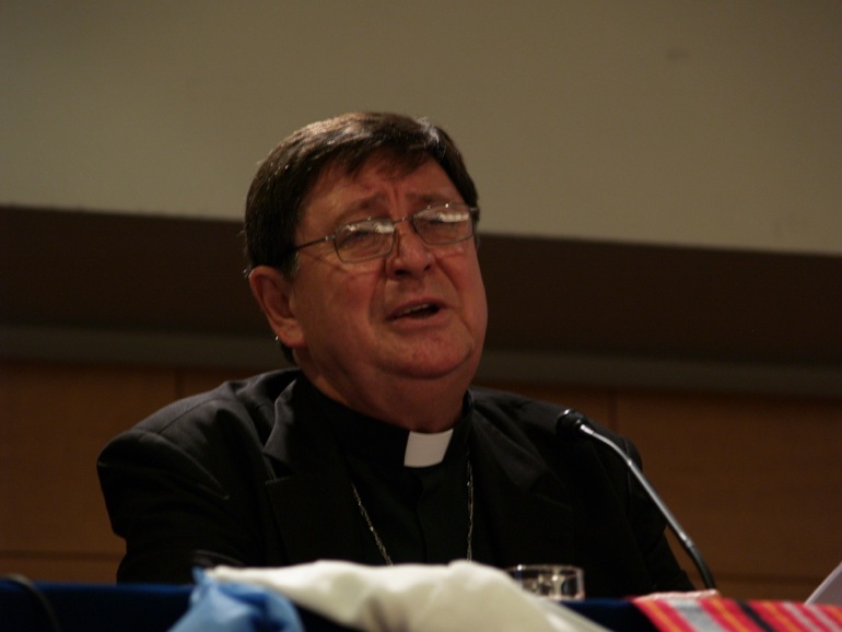 Cardinal João Braz de Aviz, prefect of the Vatican Congregation for Religious, answers questions at the UISG gathering May 5. (NCR photo/Robyn J. Haas)