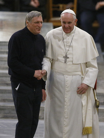 Pope Francis Inspires Young Italian Priests in Heartwarming Meeting: Key Takeaways