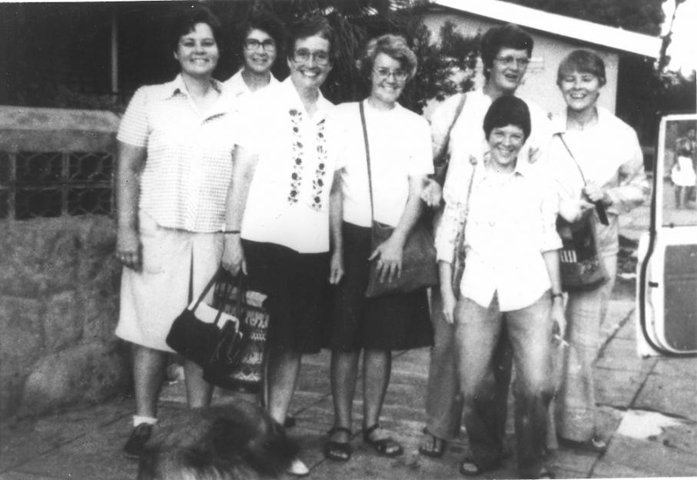 El Salvador, 1980, left to right: Two unidentified Cleveland missioners, Sr. Maura Clarke, Sr. Theresa Alexander, Sr. Pat Edmiston, Sr. Ita Ford (front), and Sr. Dorothy Kazel. (Maryknoll Mission Archives)