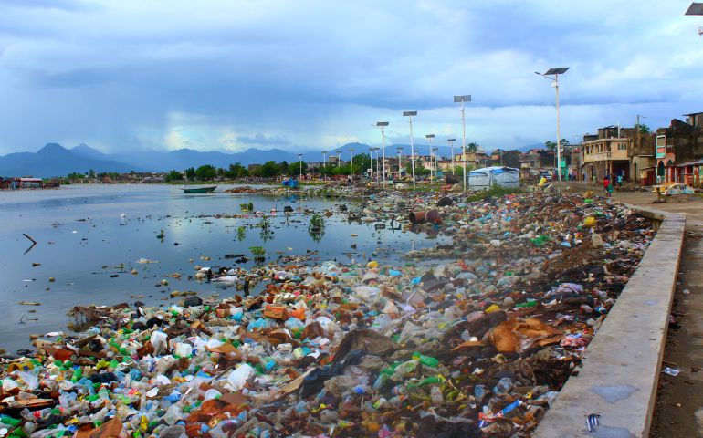 he coastal area of Cap-Haïtien called Nan Bannann often experiences flooding and is normally strewn with trash. (GSR/Chris Herlinger)
