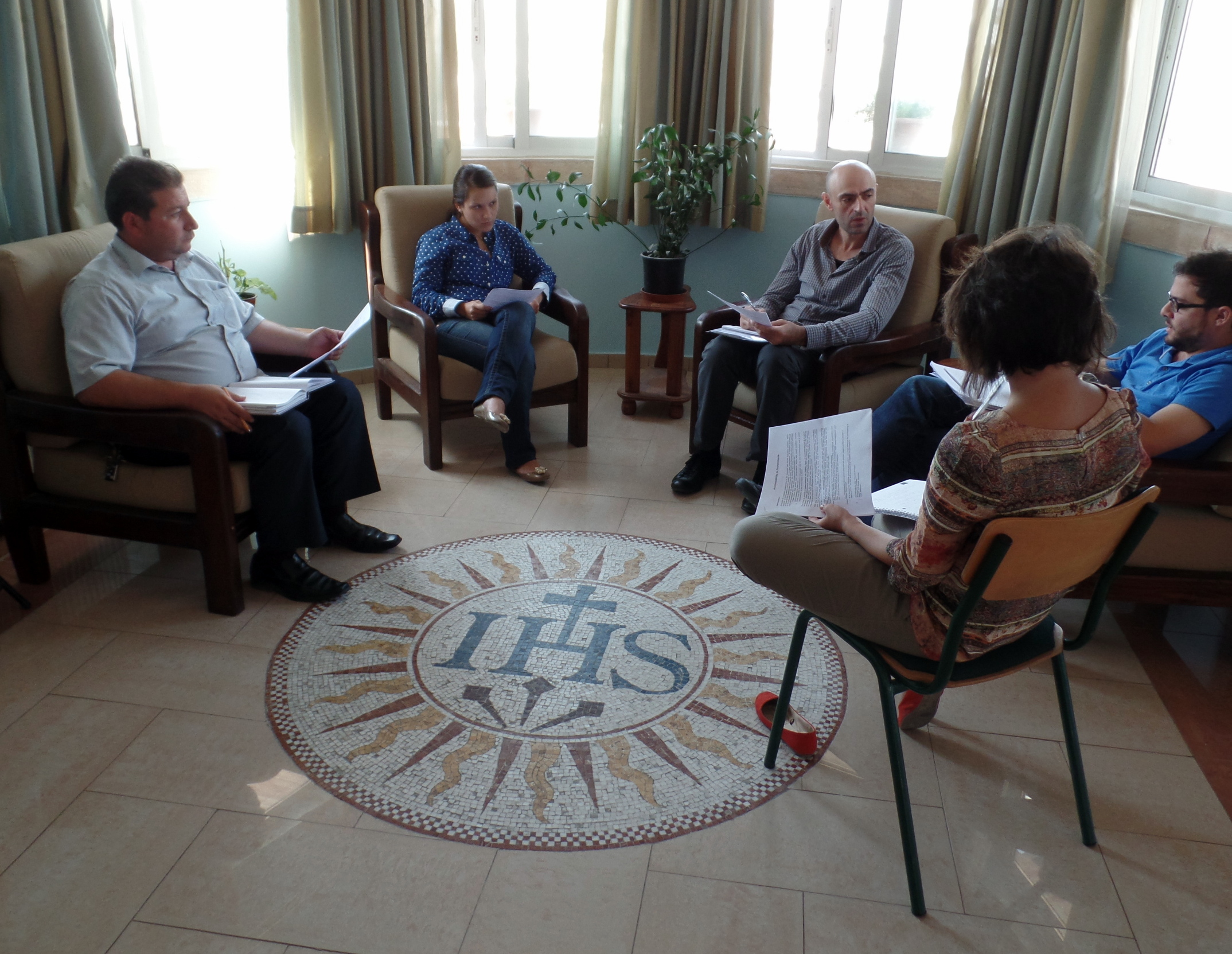 Aid workers attend an ethics program offered by Fordham University's Institute of International Humanitarian Affairs in Ammam, Jordan. (Tony Land)