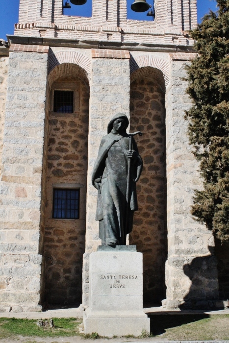 Statue of Teresa outside the convent of the Encarnacion in Avila. (Provided photo)