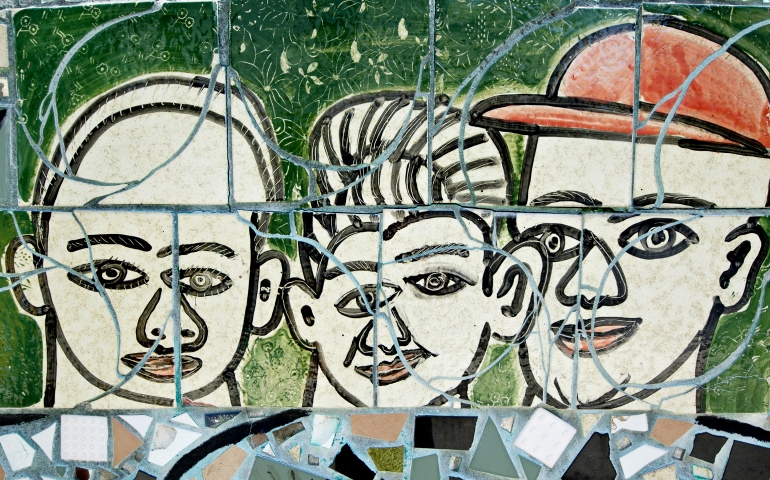Street art of young people on a wall in Philadelphia (Dreamstime/David M. Sacerdote)