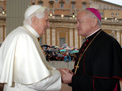 Pope Benedict XVI greets Bishop John Magee, then head of the diocese of Cloyne, Ireland, at the Vatican in 2007. (CNS/Catholic Press Photo/L'Osservatore Romano)