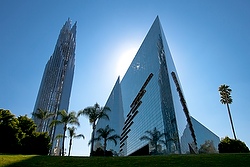 The Crystal Cathedral in Garden Grove, Calif. (CNS photo/Tim Rue)