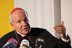 Cardinal Christoph Schonborn of Vienna, Austria, gestures as he answers journalists' questions in this 2010 file photo. (CNS photo/Leonhard Foeger, Reuters)
