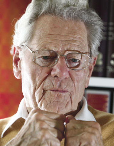 Fr. Hans Küng at home in Tübingen, Germany, in 2010 (Newscom/JDD/SIPA/Eric Dessons)