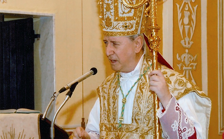 Bishop Mario Oliveri leads a mass on July 8, 2009. (Photo courtesy of RiccardoP1983 via Wikimedia Commons)