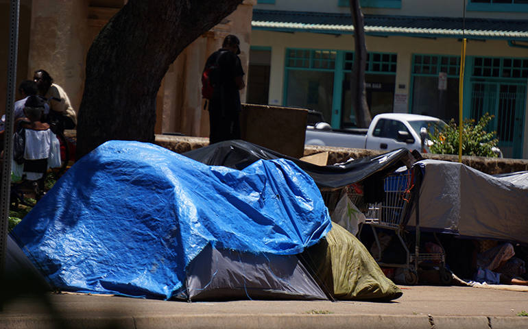 An illegal homeless encampment on a sidewalk in Honolulu. (St. Elizabeth's Episcopal Church in Honolulu)