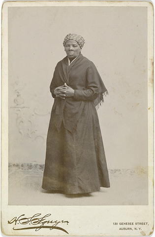 Tubman, Harriet Arminta (1820 – 10 Mar 1913) Artist: Squyer, H Seymour (1848 – 18 Dec 1905) c. 1885 Printing-out paper photo. (National Portrait Gallery, Smithsonian Institution)