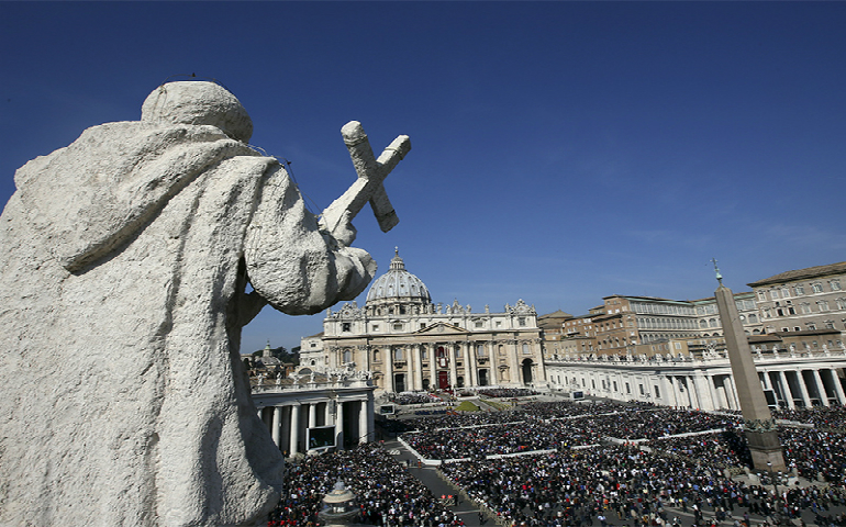 A general view is seen of Pope Francis leading the Easter Mass in St. Peter's Square at the Vatican on March 27, 2016. (Reuters/Alessandro Bianchi)