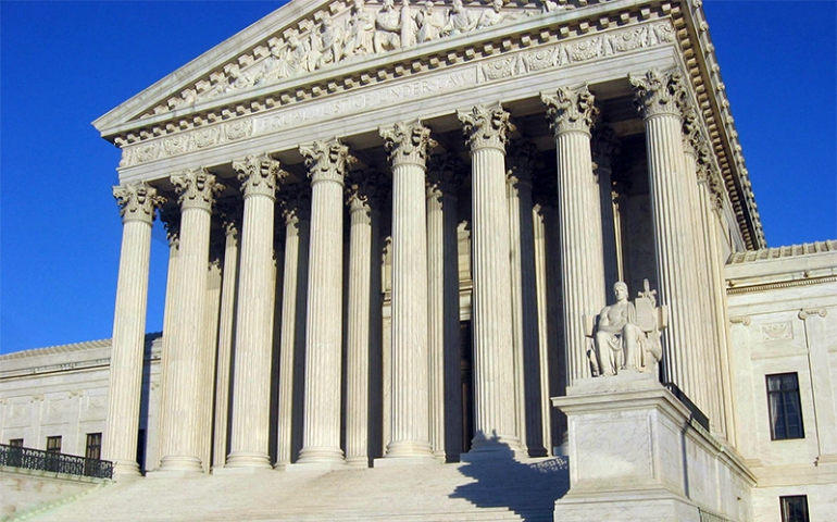 A general view of the U.S. Supreme Court building in Washington on Dec. 5, 2004. (Courtesy of Creative Commons/Duncan Lock)