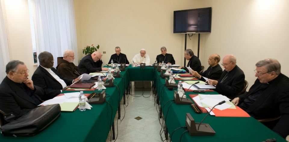 Pope Francis leads a meeting of his international Council of Cardinals at the Vatican in February 2017. Indian Cardinal Oswald Gracias is third on the right from the pope. (CNS/L'Osservatore Romano, handout) Pope Francis leads a meeting of his international Council of Cardinals at the Vatican in February 2017. Indian Cardinal Oswald Gracias is third on the right from the pope. (CNS/L'Osservatore Romano, handout)