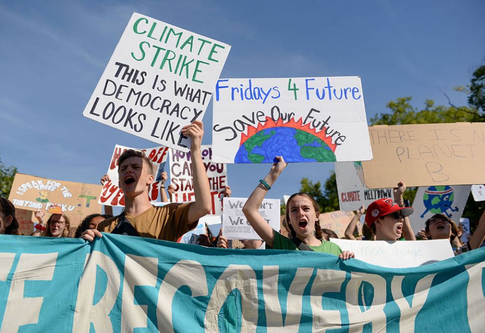 Young people take part in a climate change rally in Washington Sept. 20, 2019. (CNS/Reuters/Erin Scott)