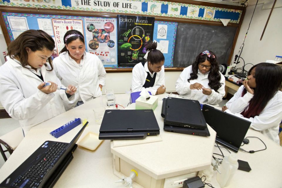 Students play the roles of DNA analysts working in a forensic lab at the Institute of Notre Dame in Baltimore, in this 2012 file photo. (CNS/Catholic Review) Students play the roles of DNA analysts working in a forensic lab at the Institute of Notre Dame in Baltimore, in this 2012 file photo. (CNS/Catholic Review)