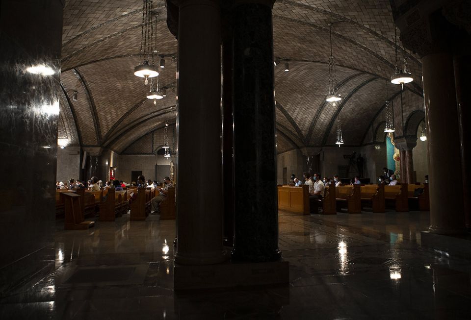 People attend Mass in the Crypt Church at the Basilica of the National Shrine of the Immaculate Conception in Washington Sept. 16. (CNS/Tyler Orsburn)