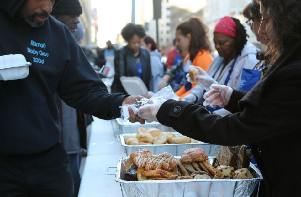 Catholic Charities' St. Maria's meals program Catholic Charities' St. Maria's meals program