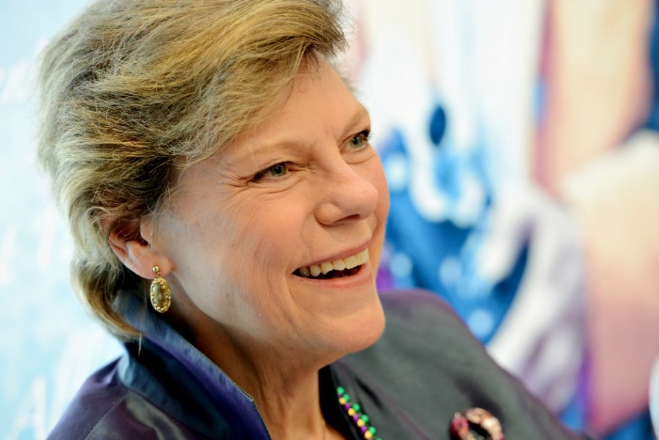 Cokie Roberts in 2017 (Wikimedia Commons/LBJ Library/Jay Godwin) Cokie Roberts in 2017 (Wikimedia Commons/LBJ Library/Jay Godwin)