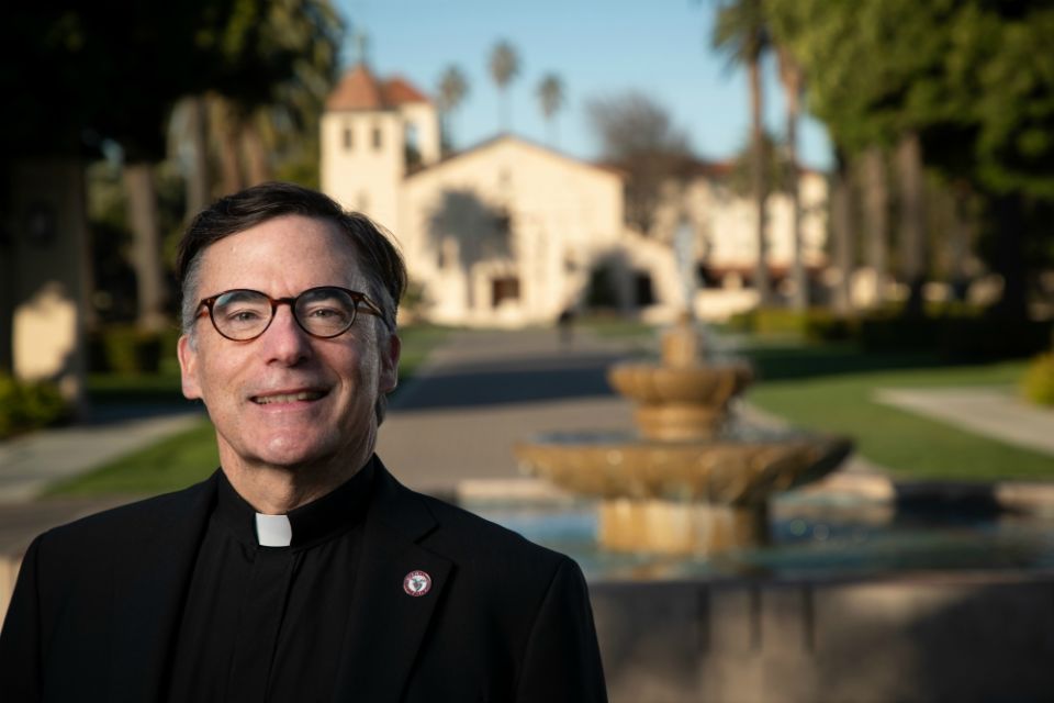 Jesuit Fr. Kevin O'Brien at Santa Clara University March 16 (Santa Clara University/Jim Gensheimer)