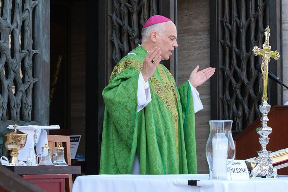 San Francisco Archbishop Salvatore Cordileone celebrates Mass Sept. 20, 2020. (CNS/Archdiocese of San Francisco/Dennis Callahan) San Francisco Archbishop Salvatore Cordileone celebrates Mass Sept. 20, 2020. (CNS/Archdiocese of San Francisco/Dennis Callahan)