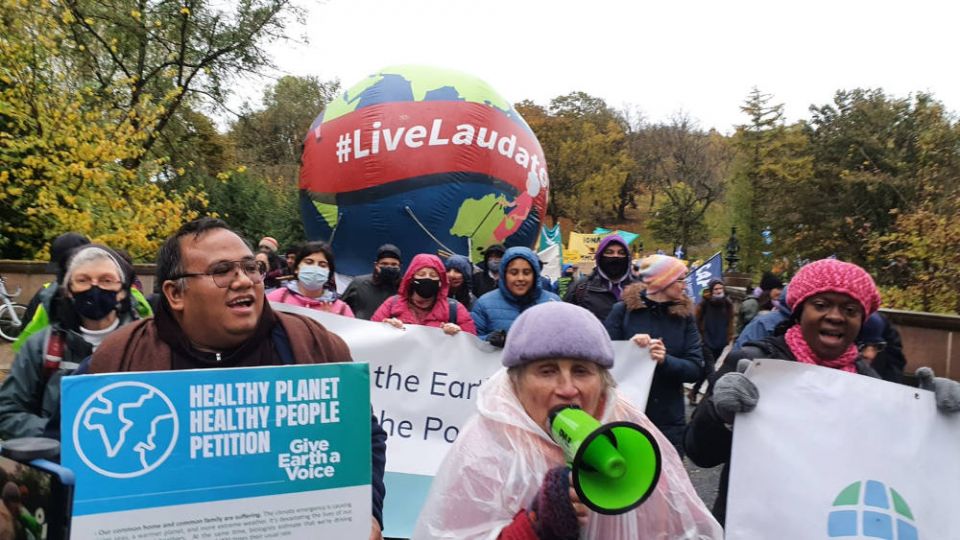 Thousands of Catholics joined the Global Day of Action for Climate Justice, which drew upwards of 100,000 people into the streets of Glasgow, Scotland, on Nov. 6 at the midpoint of the COP26 United Nations climate change conference. (Laudato Si' Movement)