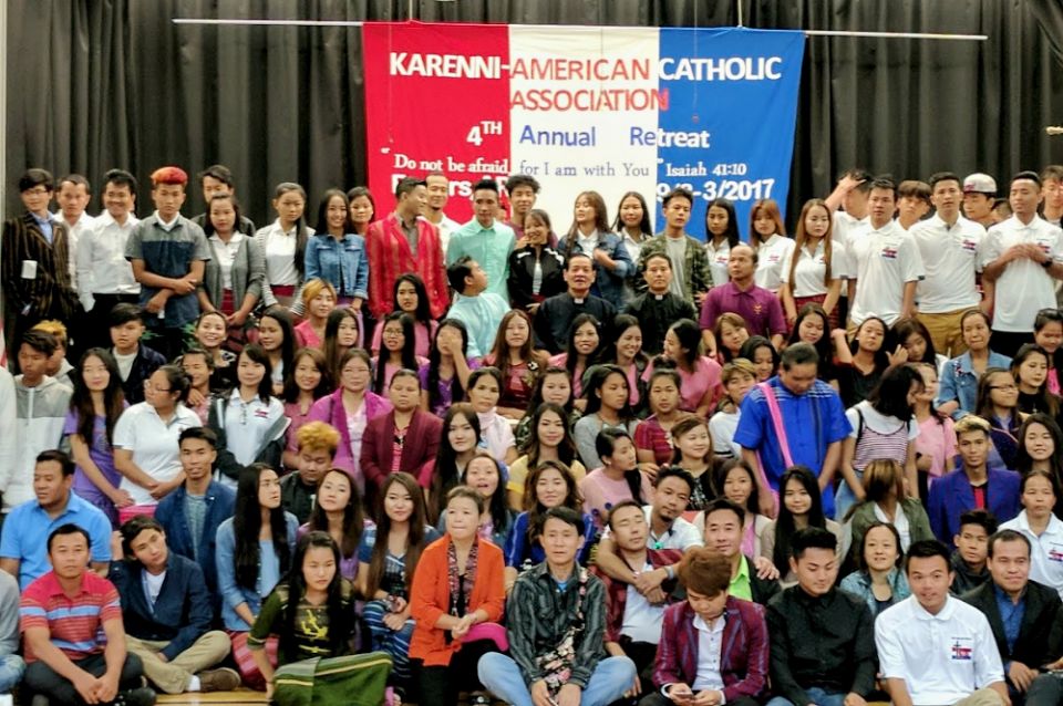 About 360 Karenni Catholics, mostly young adults, attend the fourth Karenni-American Catholic Association gathering Aug. 31-Sept. 1 in Rogers, Arkansas. (Peter Tran) About 360 Karenni Catholics, mostly young adults, attend the fourth Karenni-American Catholic Association gathering Aug. 31-Sept. 1 in Rogers, Arkansas. (Peter Tran)