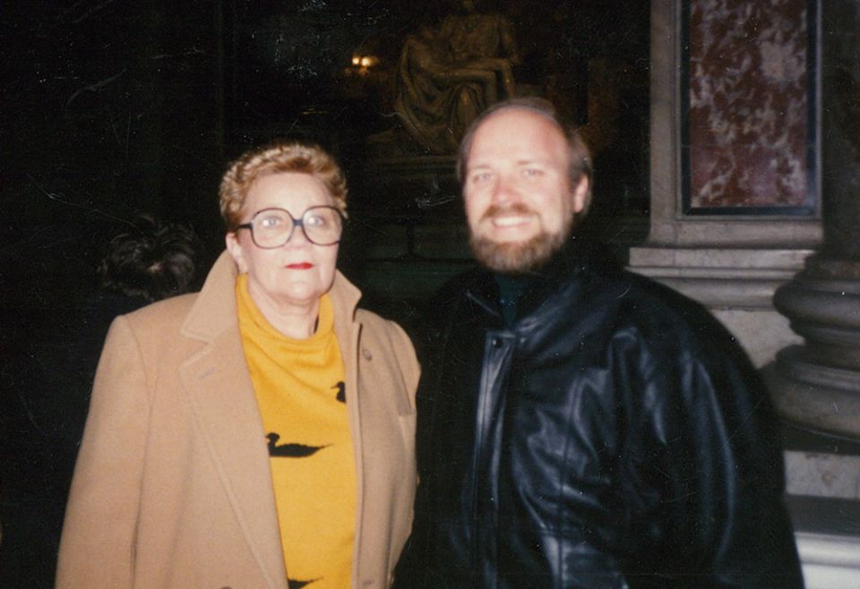 Helen Janning Guthrie and Larry Guthrie in front of the Pieta at St. Peter's Square in Rome in an undated photo (Courtesy of Larry Guthrie) Helen Janning Guthrie and Larry Guthrie in front of the Pieta at St. Peter's Square in Rome in an undated photo (Courtesy of Larry Guthrie)