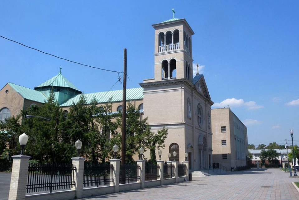 St. Lucy's Church in Newark, New Jersey (Wikimedia Commons/Jim.henderson)