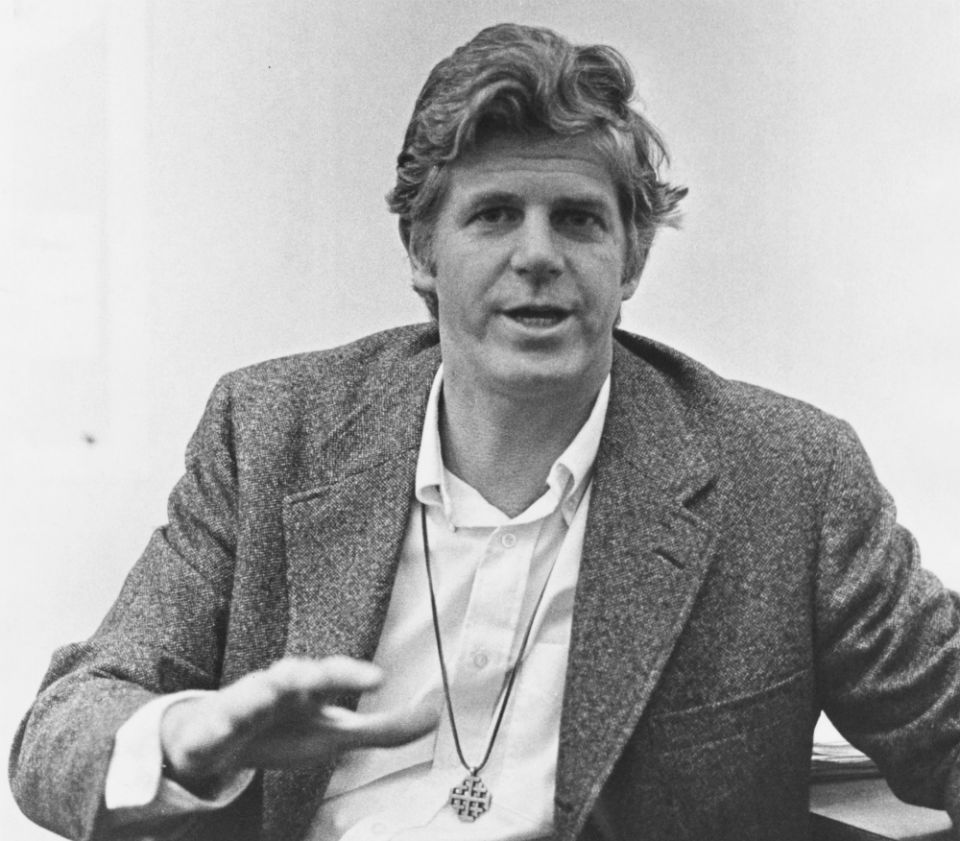 Holy Cross Fr. Donald McNeill in 1980 (NCR photo/Patty Edmonds) Holy Cross Fr. Donald McNeill in 1980 (NCR photo/Patty Edmonds)