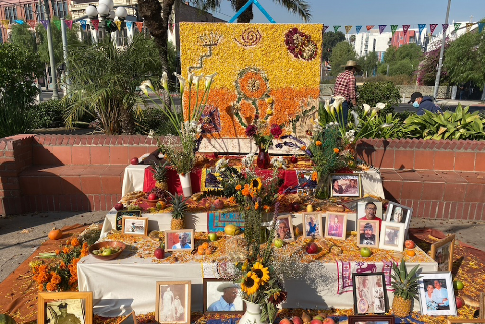 An Olvera Street community "ofrenda" altar set up during the week of Oct. 26-Nov. 2 in Los Angeles for Día de los Muertos (NCR photo/Lucy Grindon)