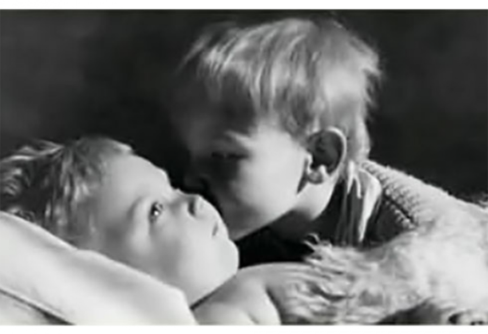 Oliver, the author's brother, is pictured with their brother Bruino in the family's Christmas card from 1948. (Courtesy of Christopher de Vinck) Oliver, the author's brother, is pictured with their brother Bruino in the family's Christmas card from 1948. (Courtesy of Christopher de Vinck)