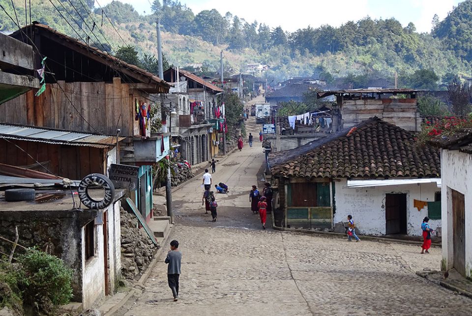 Una calle en Chajul, en la región Quiché de Guatemala, en diciembre del 2014. (Flickr/Adam Jones)