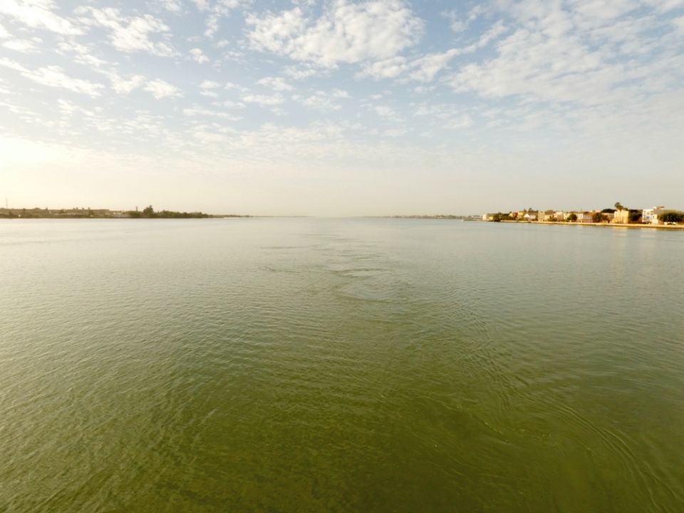 The United Nations has identified Saint-Louis, in northern Senegal near the mouth of the Senegal River, as the city most threatened by rising sea levels in Africa. (Wikimedia Commons/Gregor Rom)