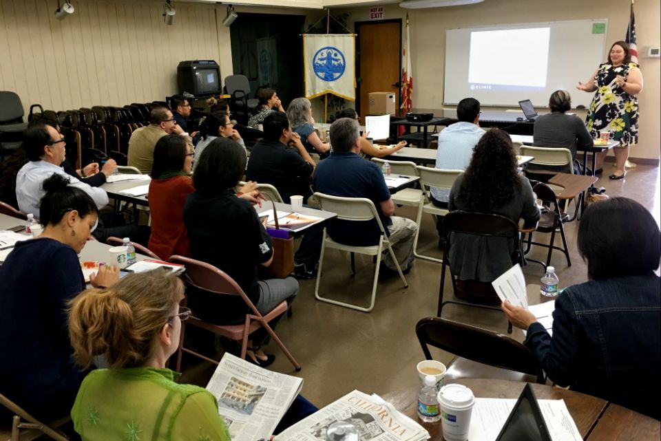 Michelle Sardone speaks to a group at Catholic Charities of Orange County, California, Nov. 17, 2016. (Courtesy of CLINIC) Michelle Sardone speaks to a group at Catholic Charities of Orange County, California, Nov. 17, 2016. (Courtesy of CLINIC)