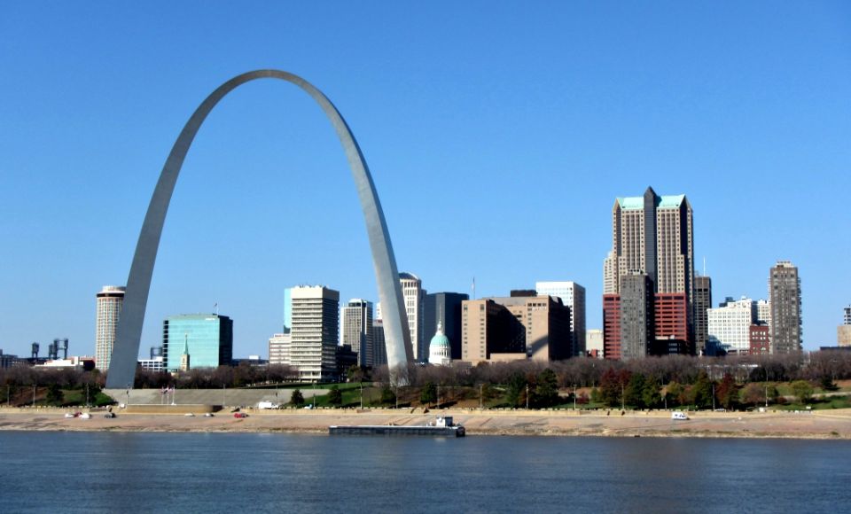The St. Louis skyline (Wikimedia Commons/Bohao Zhao)