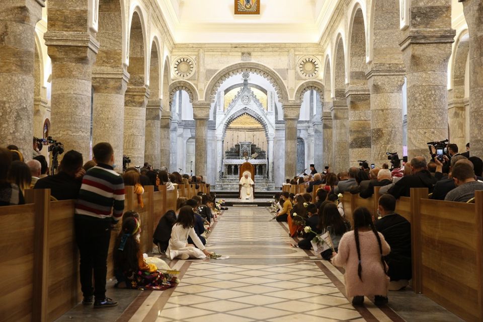 Pope Francis visits with the community at the Church of the Immaculate Conception in Qaraqosh, Iraq, March 7, 2021. (Paul Haring/CNS) Pope Francis at Mass in Qaraqosh, Iraq