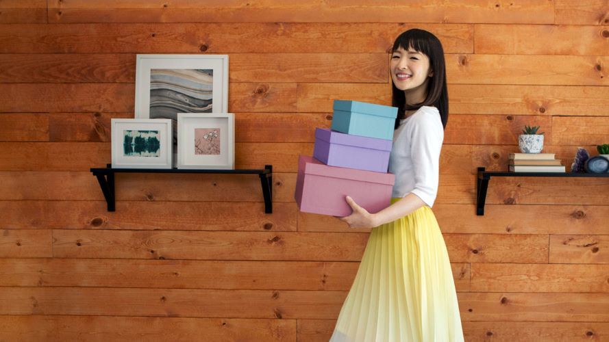 Marie Kondo for the Netflix show “Tidying Up.” Photo courtesy of Netflix Marie Kondo for the Netflix show “Tidying Up.” Photo courtesy of Netflix