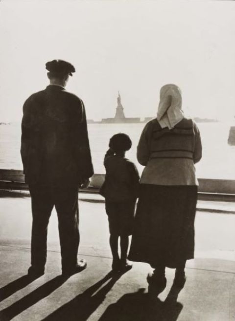 The Statue of Liberty seen from Ellis Island (PBS/Library of Congress)
